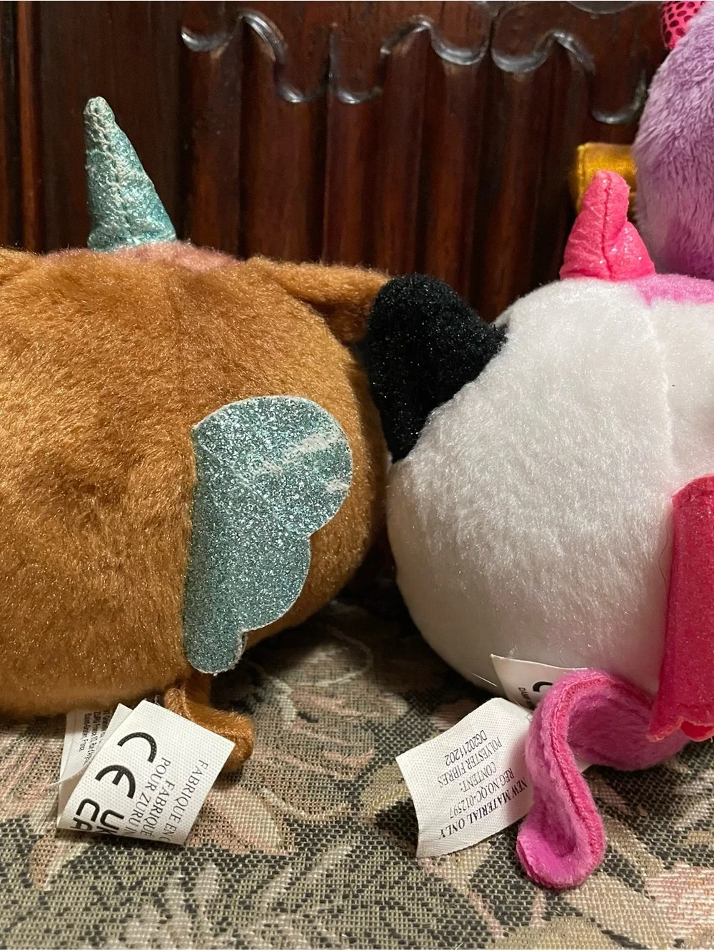7 Zuru Rainbocorns small plush